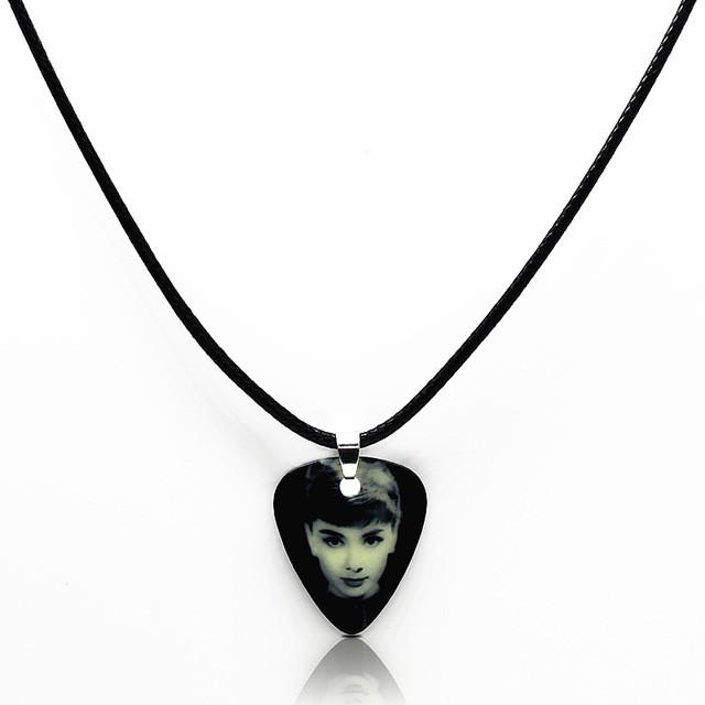 Guitar Pick Chain Necklaces - Artistic Pod