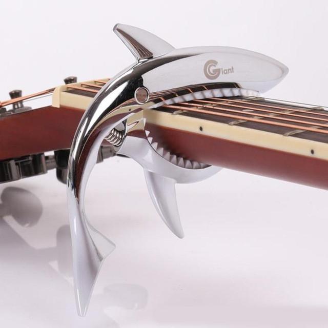 Shark Guitar Capo - Silver - { shop_name }} - Review